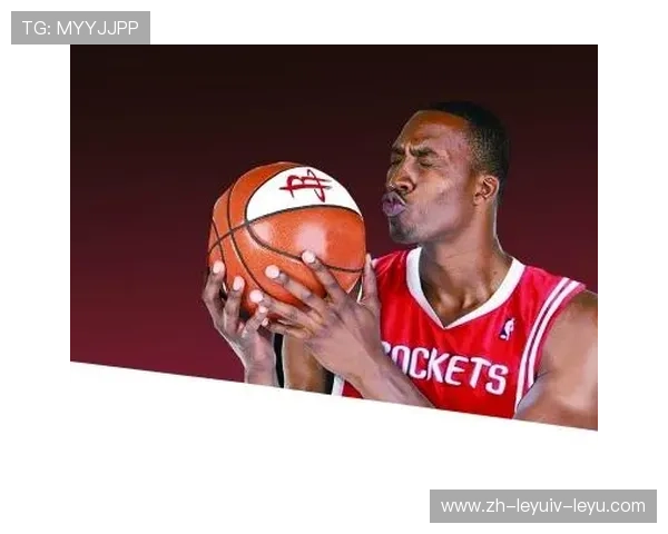 霍华德在火箭队的出场仪式及球迷反响全记录